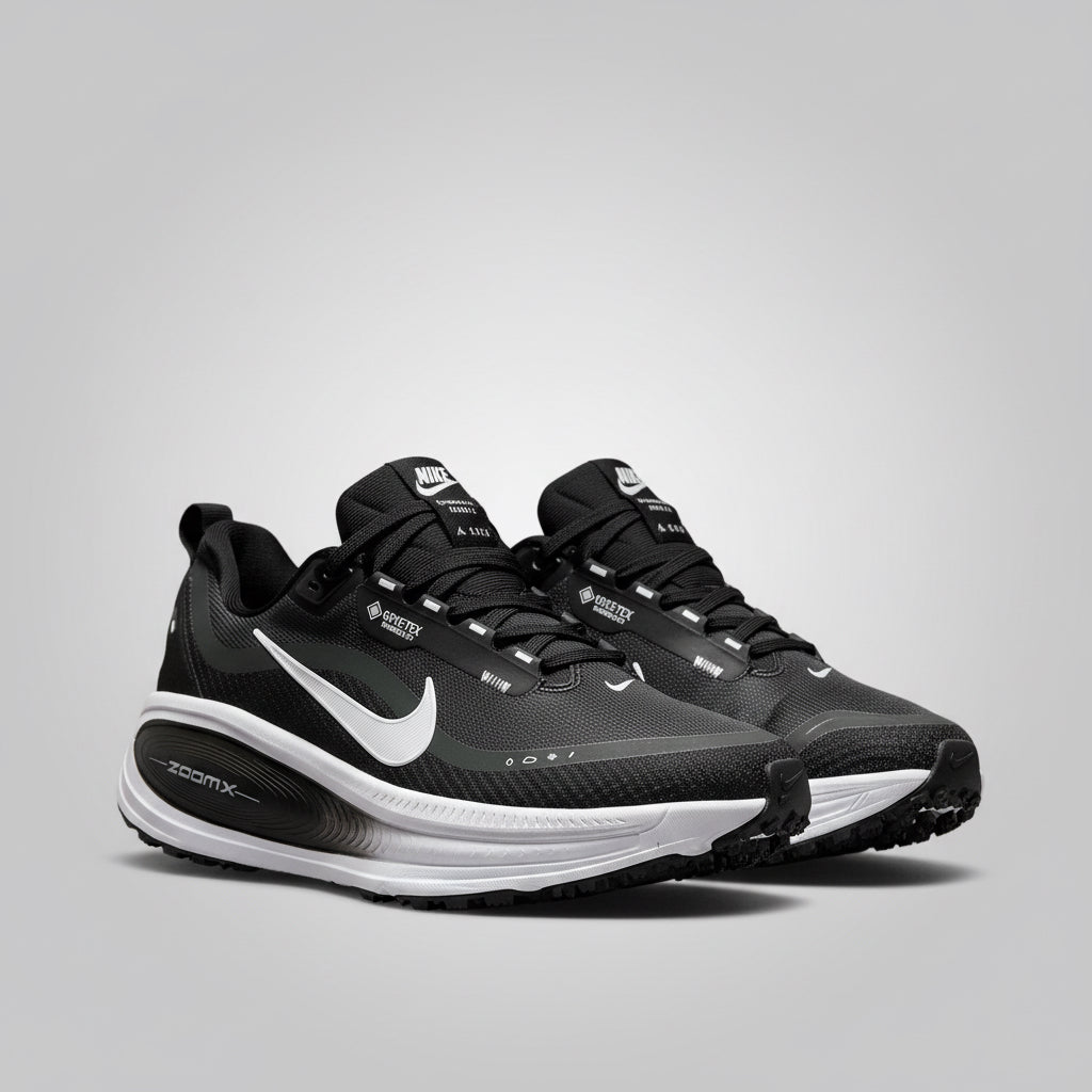 NIKE ZOOM VOMERO 18