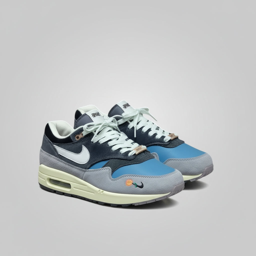 NIKE AIR MAX 1