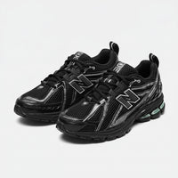 NEW BALANCE 1906R  TRIPLE BLACK