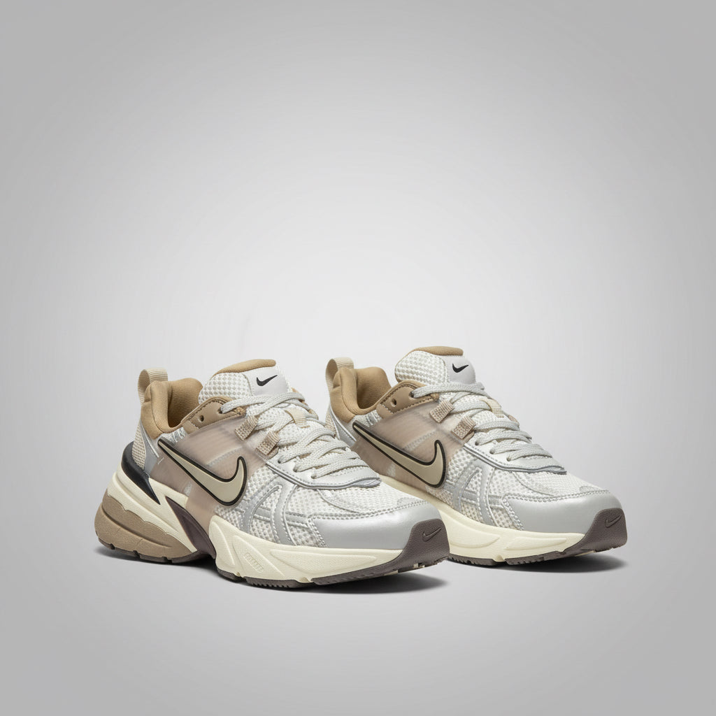 NIKE V2K RUN SILVER
