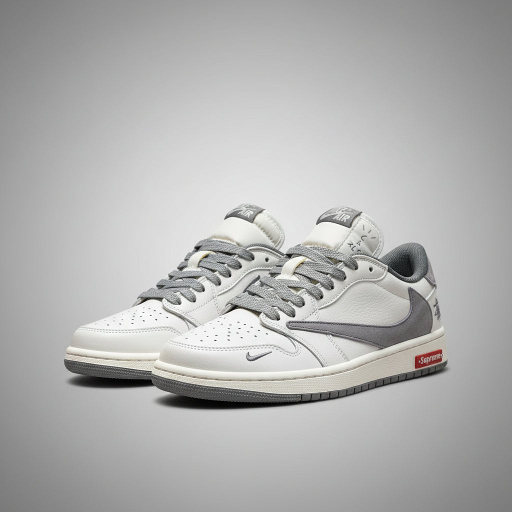 NIKE SB SUPREME