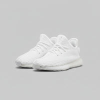 ADIDAS YEEZY