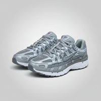 NIKE P6000