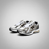NEW BALANCE 1906R WHITE GOLD