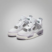 JORDAN RETRO 4