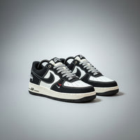 NIKE AF1