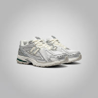 NEW BALANCE 1906R SILVER GREEN