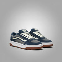 VANS HYLANE