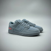 NIKE SB SUPREME