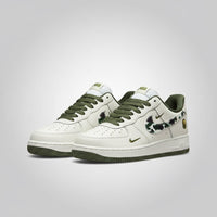 NIKE AF1
