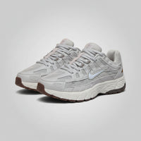 NIKE P6000