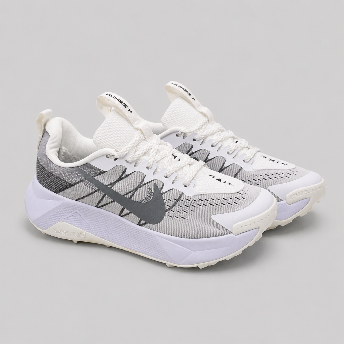 NIKE TRAIL