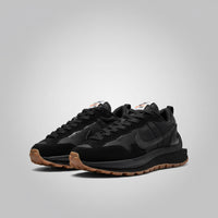 NIKE SACAI