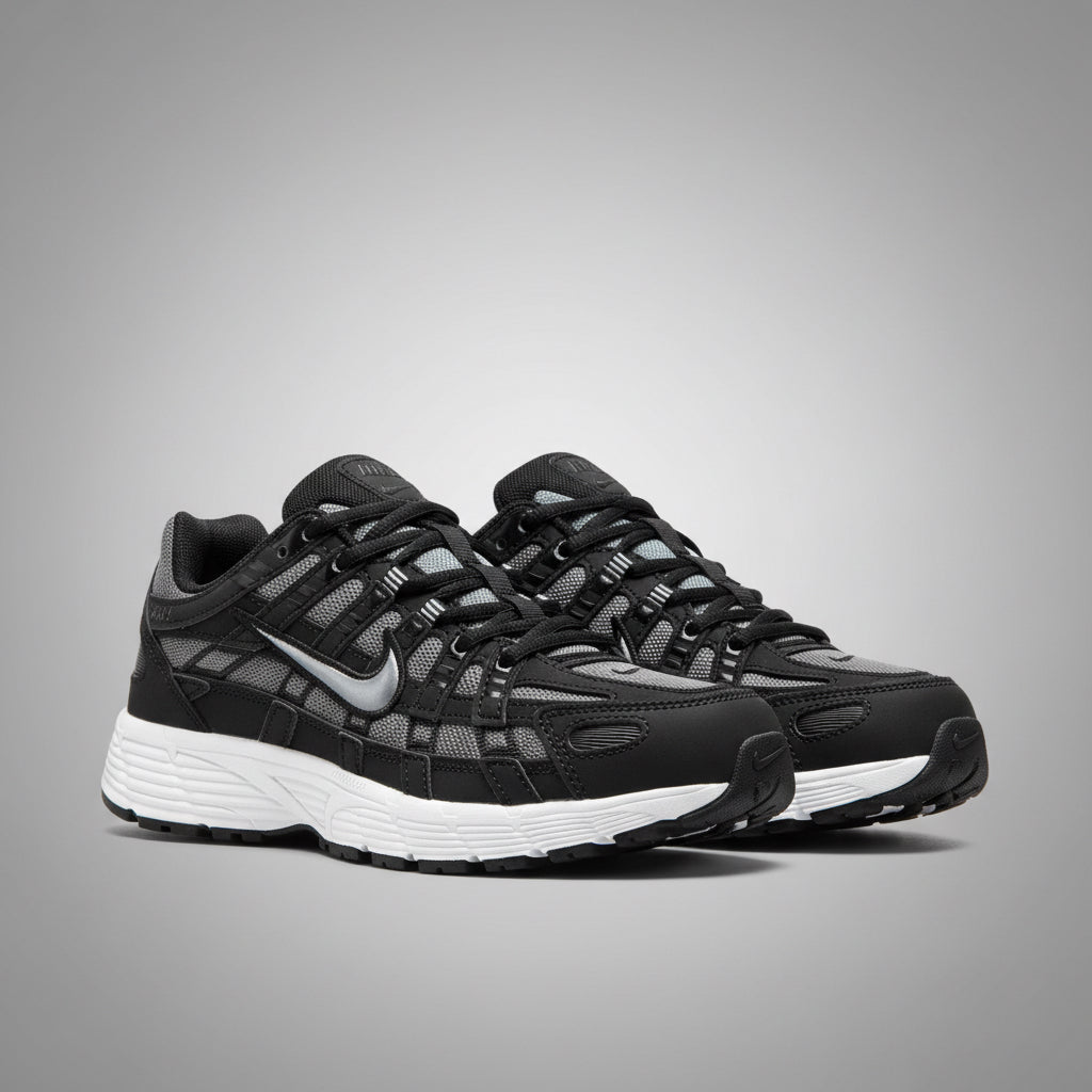 NIKE P6000