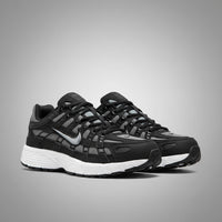 NIKE P6000