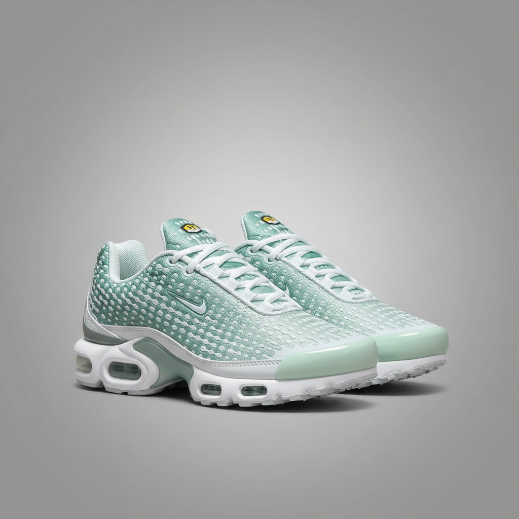 NIKE TN