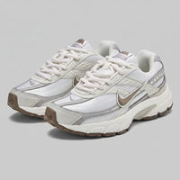 NIKE INITIATOR SAIL
