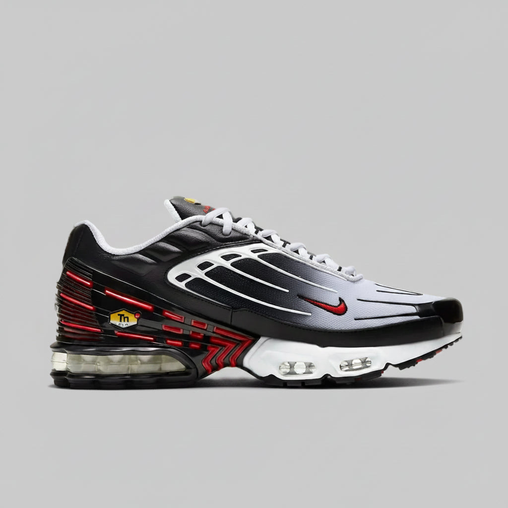 NIKE AIR MAX PLUS WHITE RED